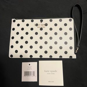 Kate Spade Medium L-Zip Staci Wristlet Polka Dot NEW
